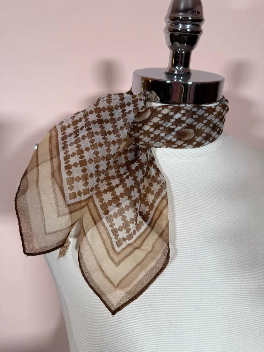 Vintage camel brown semi sheer star rattan art deco neckerchief square scarf